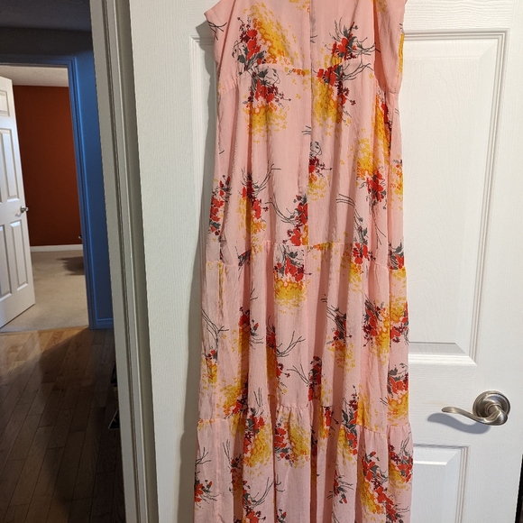 J Crew floral pink tiered midi dress - Picture 3 of 4